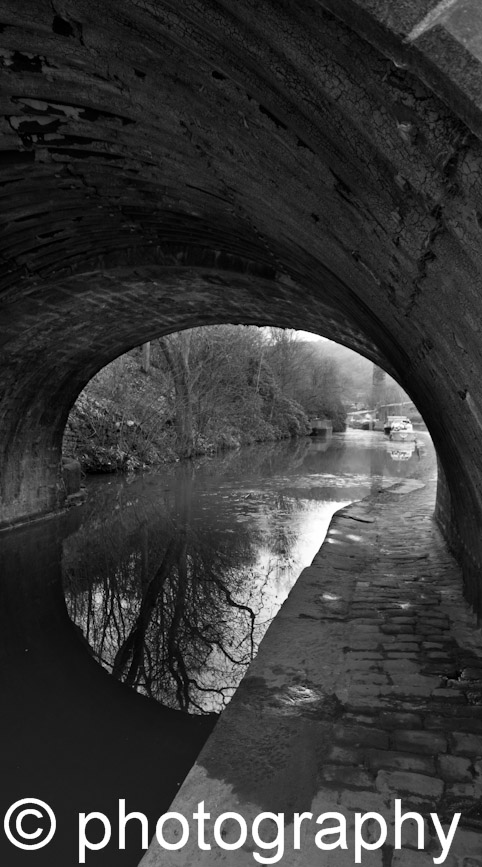 Hebden End Bridge on the Rochdale Canal, Hebden Bridge, Calderdale, Yorkshire. 90cmx60cm